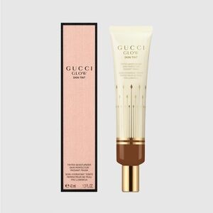 **BRAND NEW** Gucci Glow Skin Tint~Deep 54